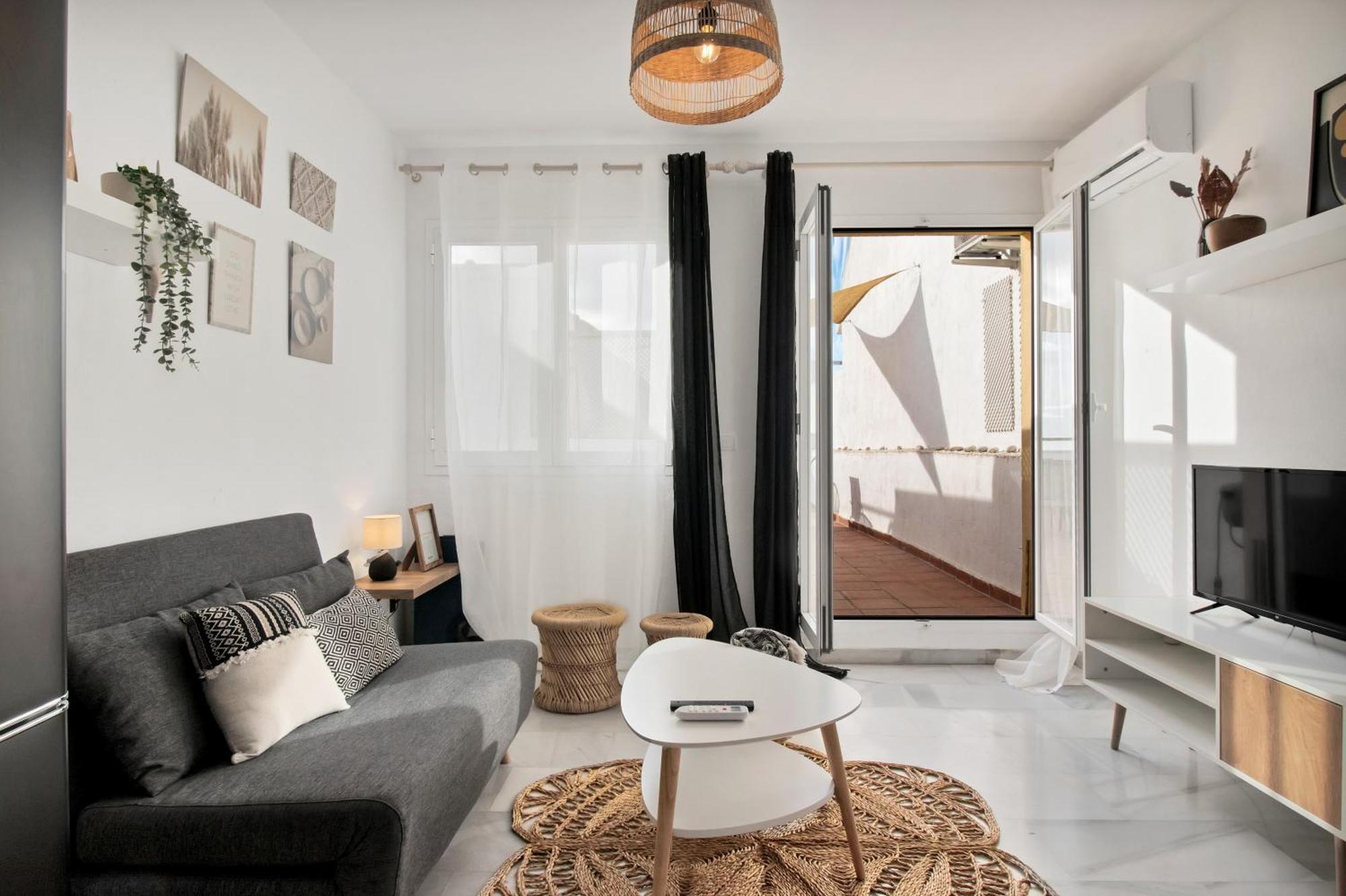 Duplex Estilo Boho Con Increible Terraza Y Vistas Al Mar En Estepona - Las Abejeras 609 Apartment Bagian luar foto