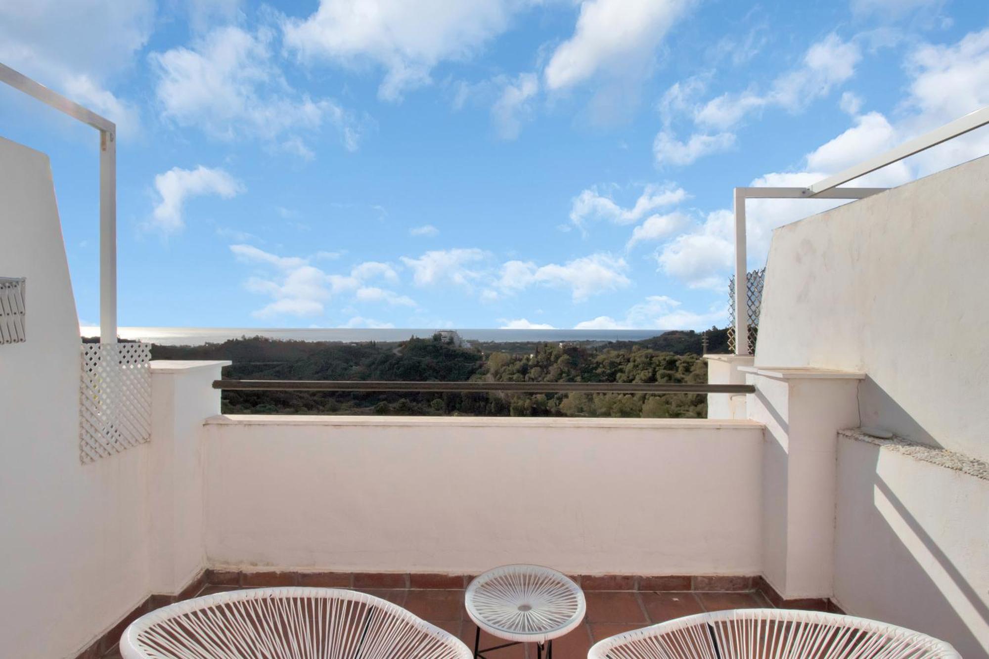 Duplex Estilo Boho Con Increible Terraza Y Vistas Al Mar En Estepona - Las Abejeras 609 Apartment Bagian luar foto