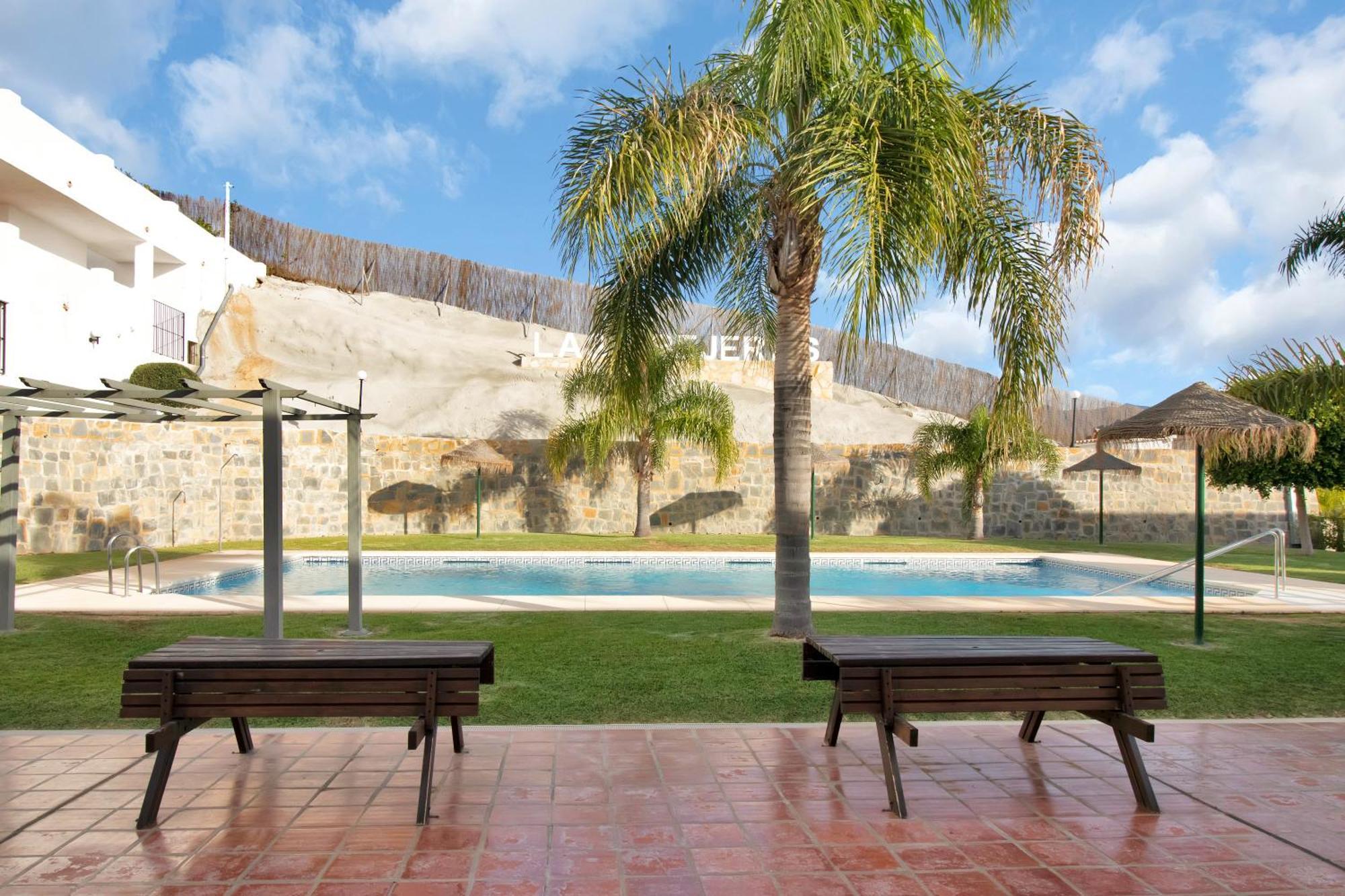 Duplex Estilo Boho Con Increible Terraza Y Vistas Al Mar En Estepona - Las Abejeras 609 Apartment Bagian luar foto